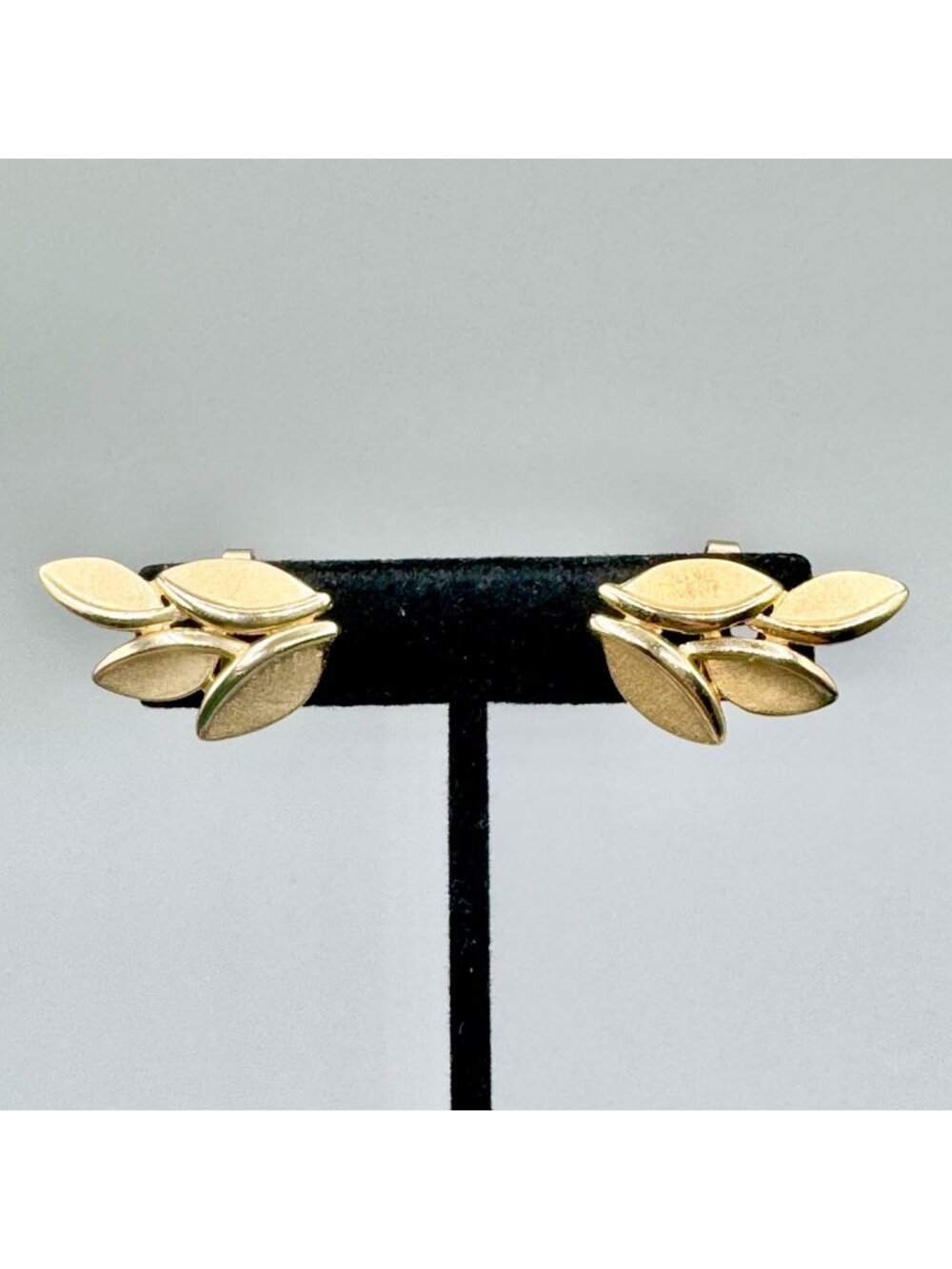 Vintage Crown Trifari Climber Earrings Clip On Gold Tone Matte and Glossy 1"